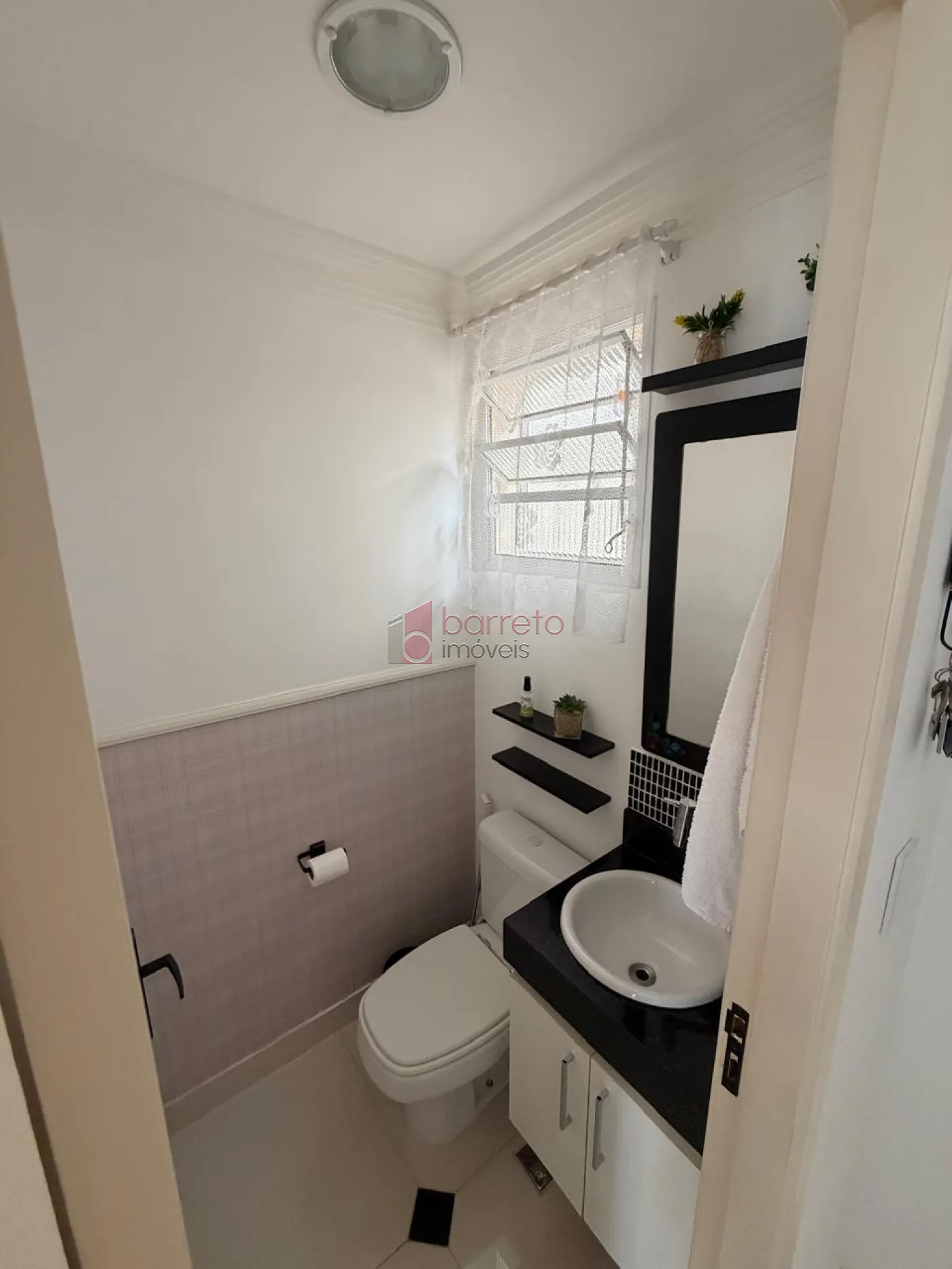 CASA SOBRADO PORTEIRA FECHADA COM 03 QUARTOS À VENDA NO CONDOMÍNIO CANTO DA NATUREZA – JUNDIAÍ/SP