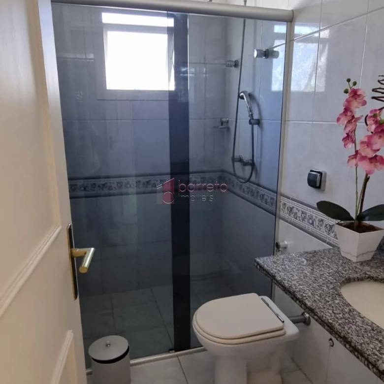 SOBRADO À VENDA – 03 QUARTOS – TORRES SÃO JOSÉ – JUNDIAÍ/SP