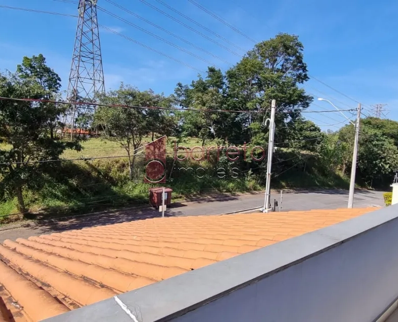 SOBRADO À VENDA – 03 QUARTOS – TORRES SÃO JOSÉ – JUNDIAÍ/SP
