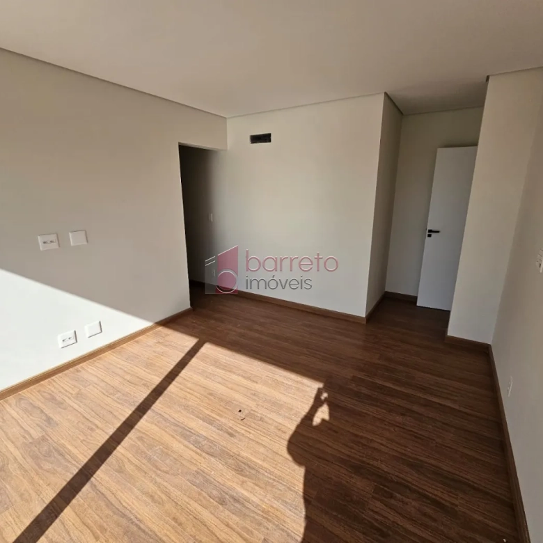 BELÍSSIMA CASA À VENDA NO CONDOMÍNIO BRISAS JUNDIAÍ – JARDIM DAS SAMAMBAIAS