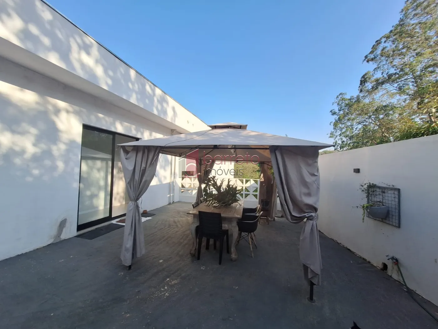 CASA À VENDA NO CONDOMÍNIO CAPITAL VILLE EM CAJAMAR/SP