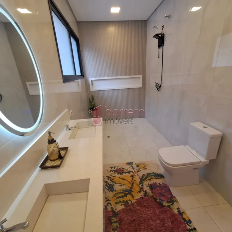 CASA À VENDA NO CONDOMÍNIO CAPITAL VILLE EM CAJAMAR/SP