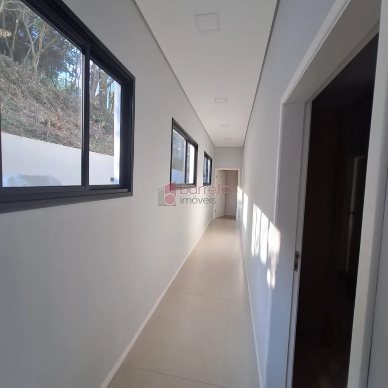 CASA À VENDA NO CONDOMÍNIO CAPITAL VILLE EM CAJAMAR/SP