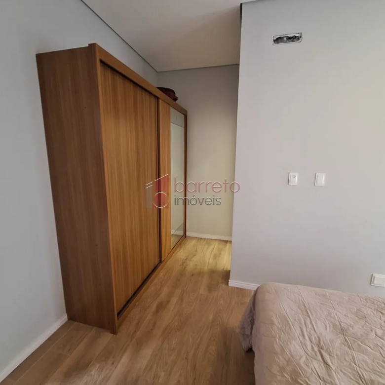 CASA À VENDA NO CONDOMÍNIO CAPITAL VILLE EM CAJAMAR/SP