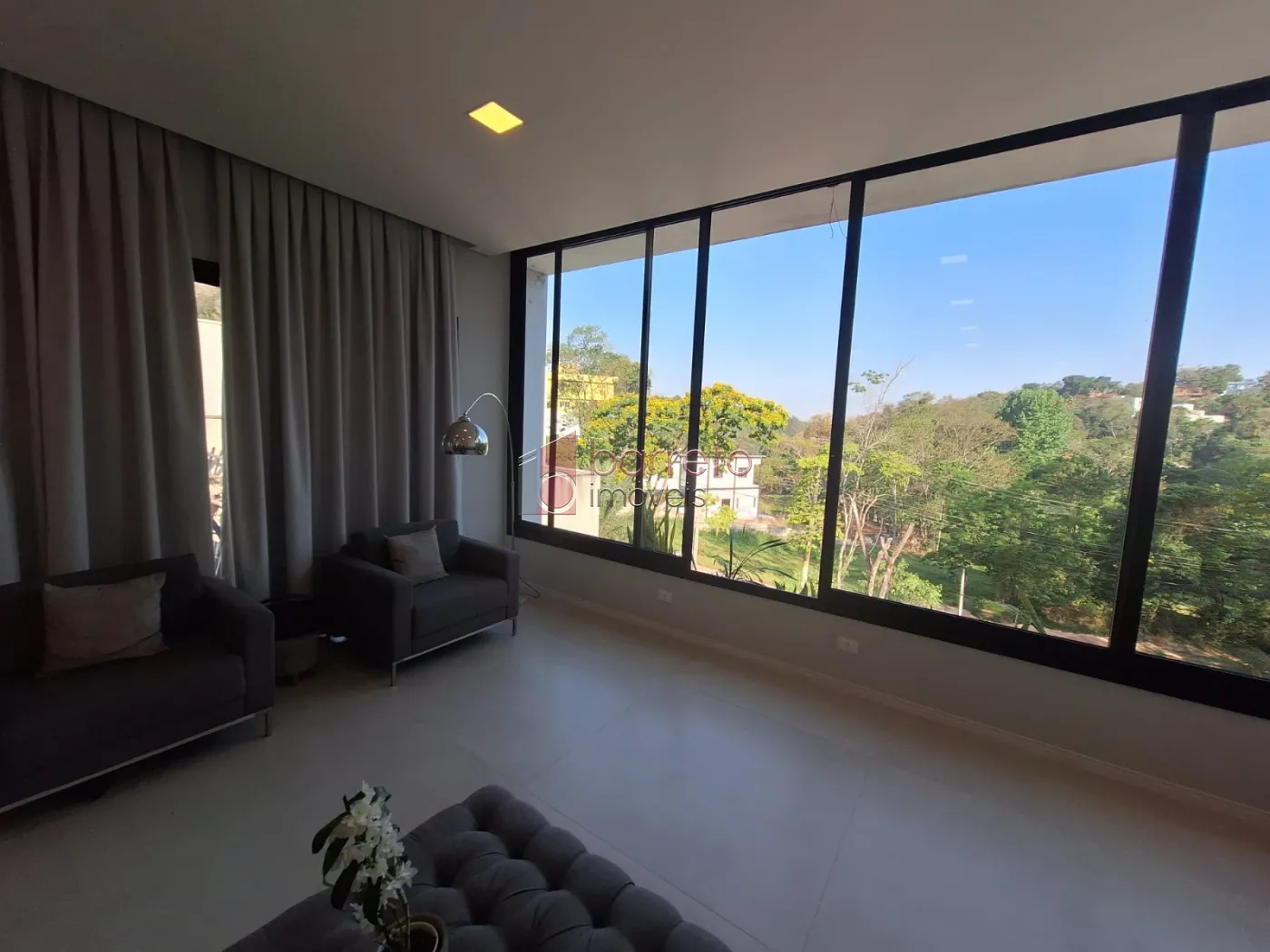 CASA À VENDA NO CONDOMÍNIO CAPITAL VILLE EM CAJAMAR/SP