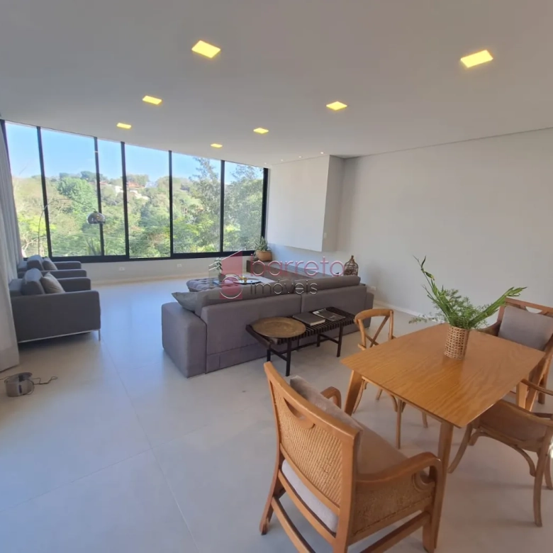 CASA À VENDA NO CONDOMÍNIO CAPITAL VILLE EM CAJAMAR/SP