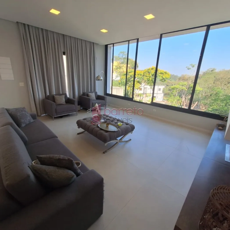 CASA À VENDA NO CONDOMÍNIO CAPITAL VILLE EM CAJAMAR/SP