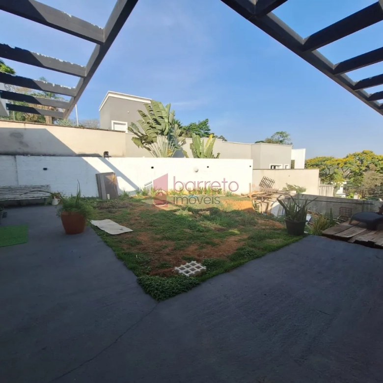 CASA À VENDA NO CONDOMÍNIO CAPITAL VILLE EM CAJAMAR/SP
