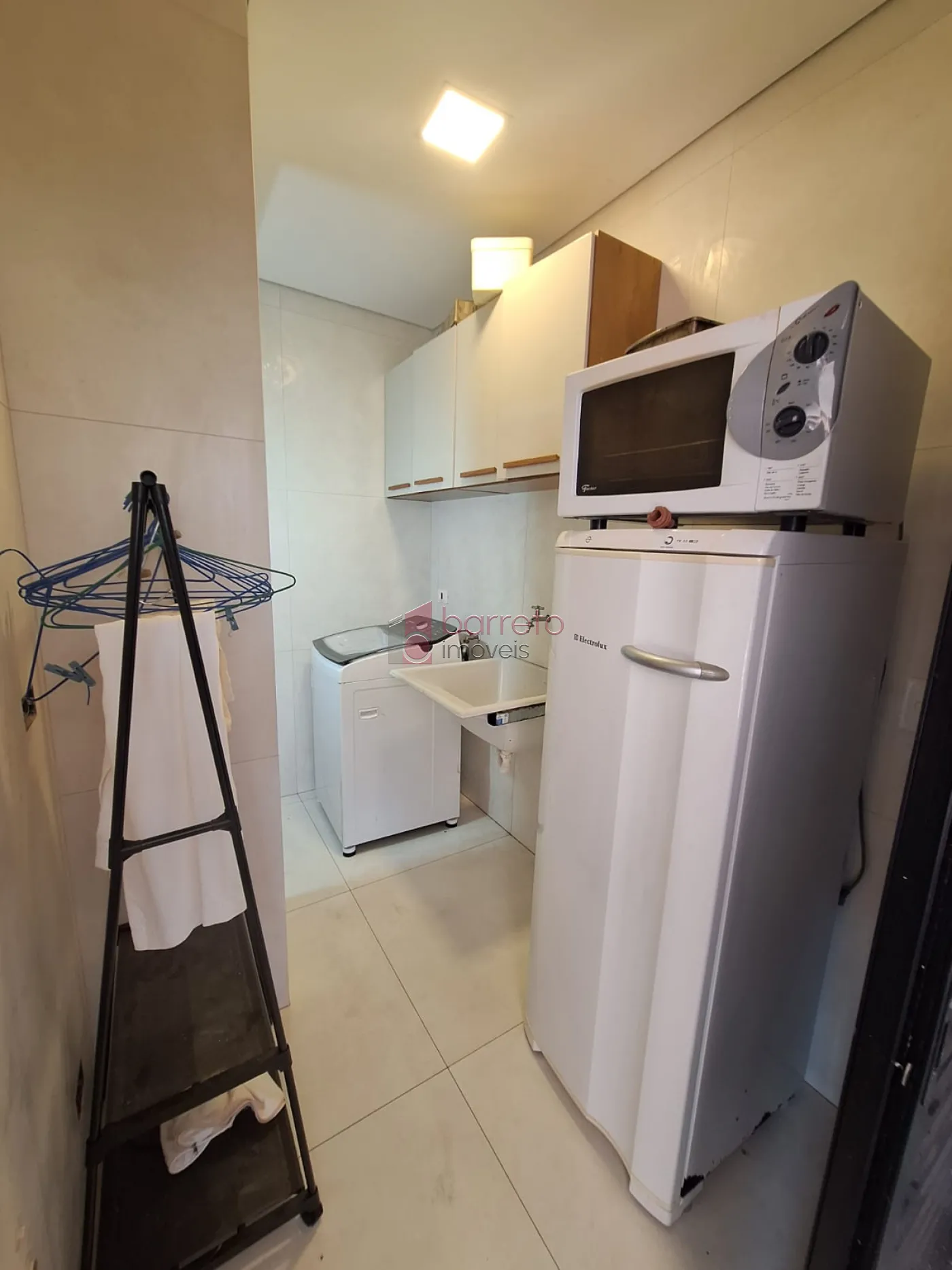 CASA À VENDA NO CONDOMÍNIO CAPITAL VILLE EM CAJAMAR/SP