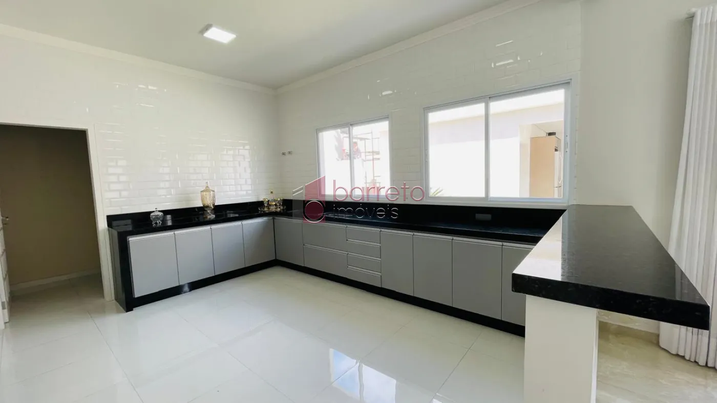 CASA TÉRREA À VENDA NO CONDOMÍNIO PORTAL DA COLINA EM JUNDIAÍ/SP
