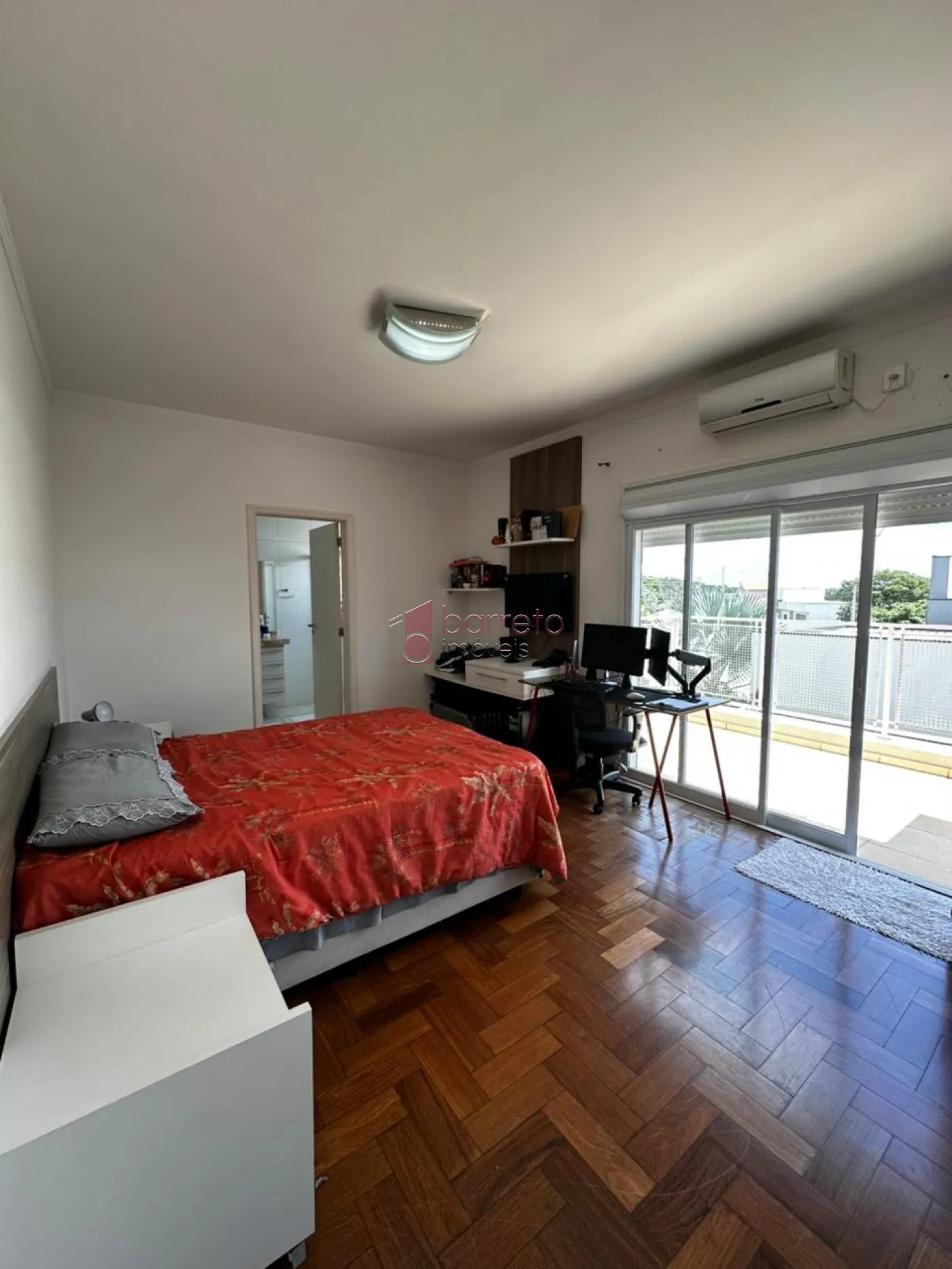 CASA À VENDA NO CONDOMÍNIO PORTAL DA COLINA EM JUNDIAÍ/SP