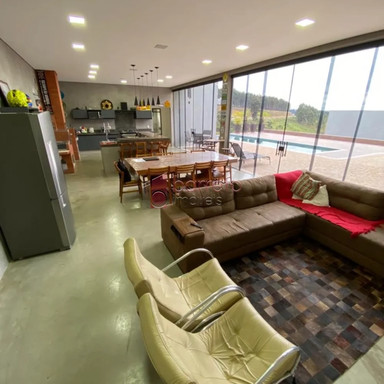 CASA DE ALTO PADRÃO PARA VENDA NO CONDOMÍNIO PORTAL DA COLINA – JUNDIAÍ/SP