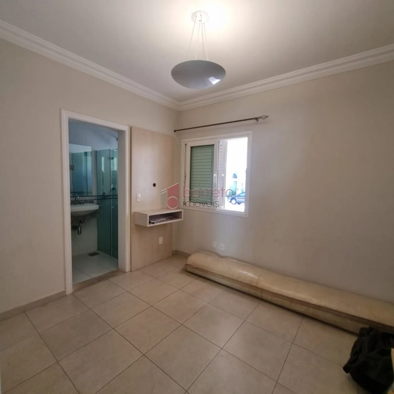 SOBRADO À VENDA 4 QUARTOS – PORTAL DO PARAÍSO II – JUNDIAÍ/SP