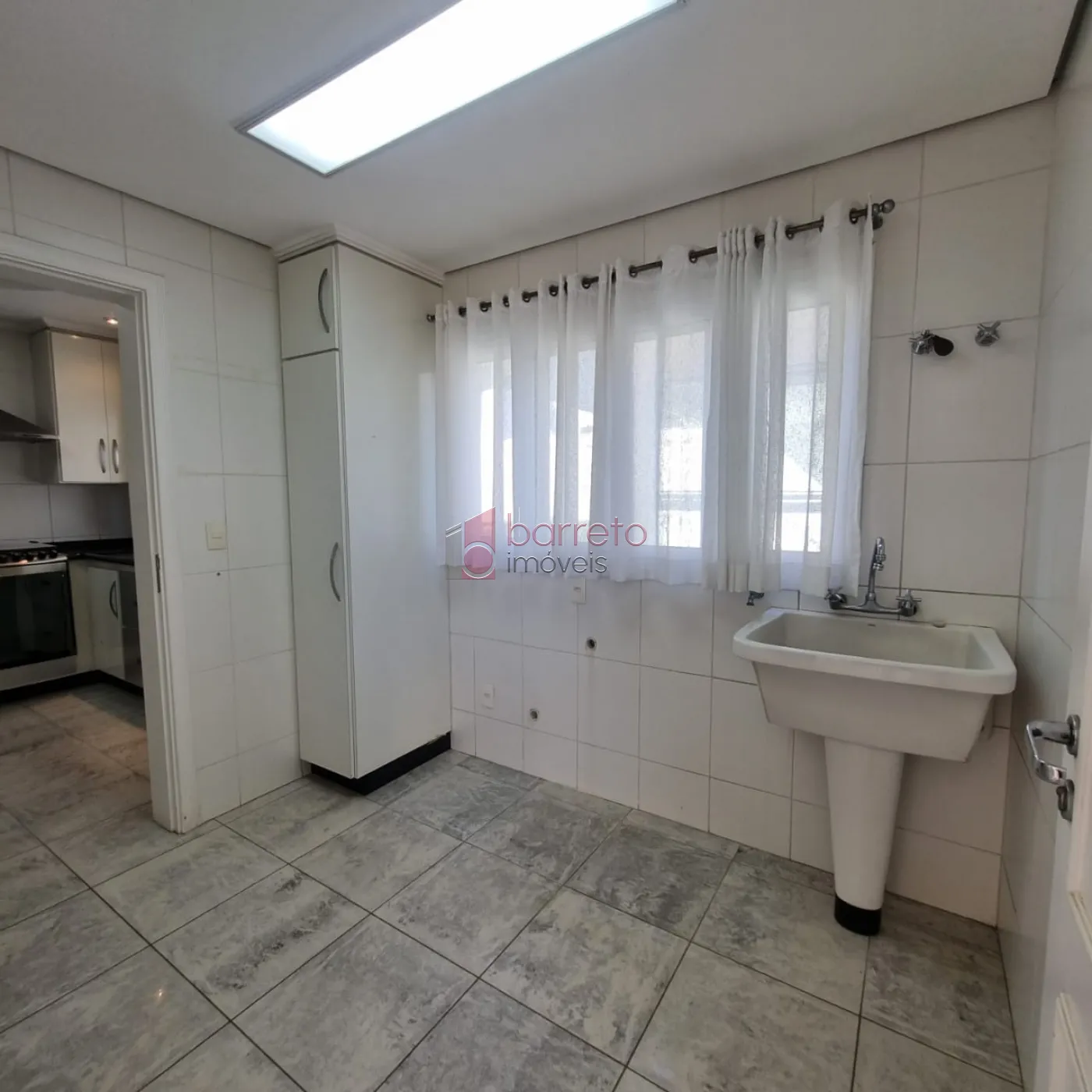 SOBRADO À VENDA 4 QUARTOS – PORTAL DO PARAÍSO II – JUNDIAÍ/SP