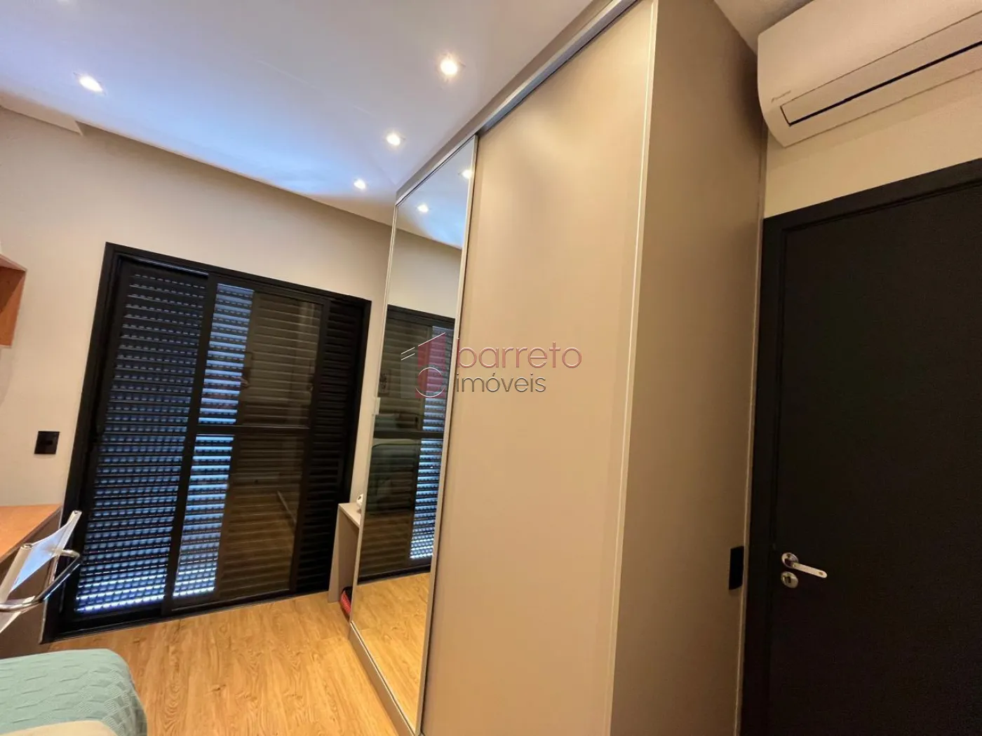 CASA PORTEIRA FECHADA À VENDA NO CONDOMÍNIO RESERVA DA MATA EM JUNDIAÍ/SP