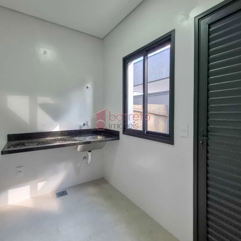 SOBRADO COM 3 SUÍTES À VENDA NO CONDOMÍNIO RESERVA ERMIDA – JUNDIAÍ/SP