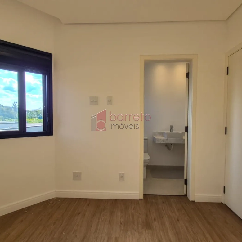 SOBRADO COM 3 SUÍTES À VENDA NO CONDOMÍNIO RESERVA ERMIDA – JUNDIAÍ/SP