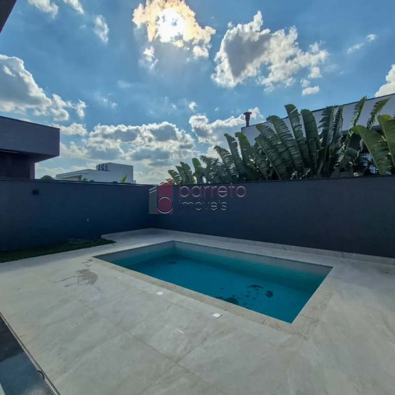 SOBRADO COM 3 SUÍTES À VENDA NO CONDOMÍNIO RESERVA ERMIDA – JUNDIAÍ/SP