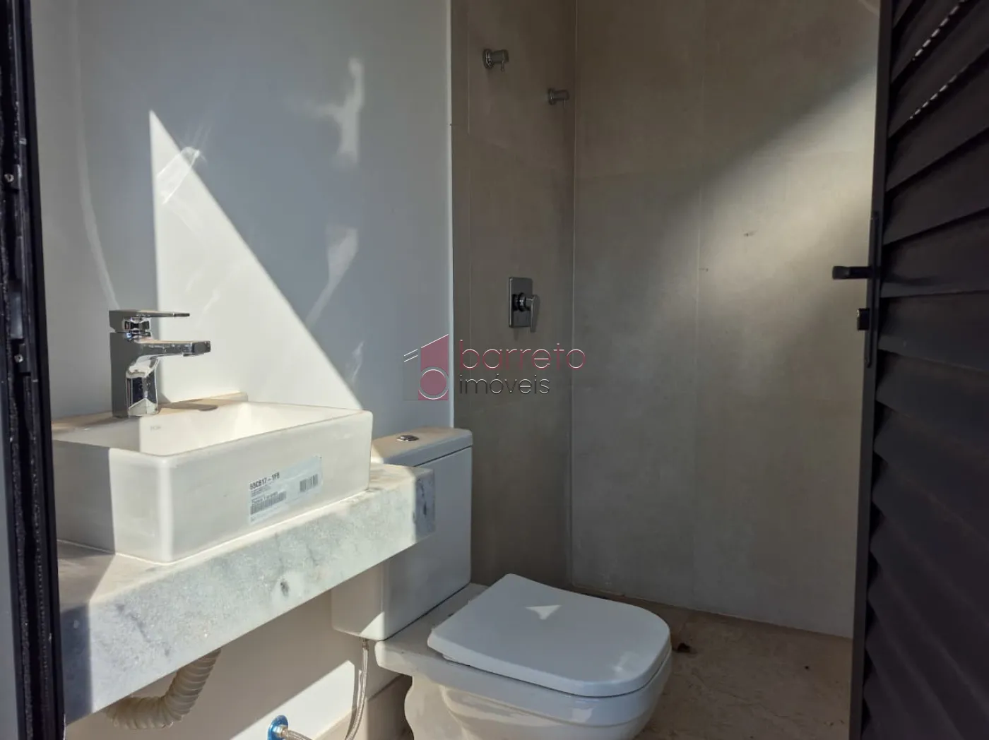 SOBRADO COM 3 SUÍTES À VENDA NO CONDOMÍNIO RESERVA ERMIDA – JUNDIAÍ/SP