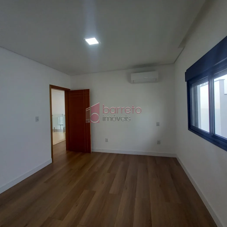 CASA À VENDA NO CONDOMÍNIO RESERVA ERMIDA NO BAIRRO ELOY CHAVES EM JUNDIAÍ/SP