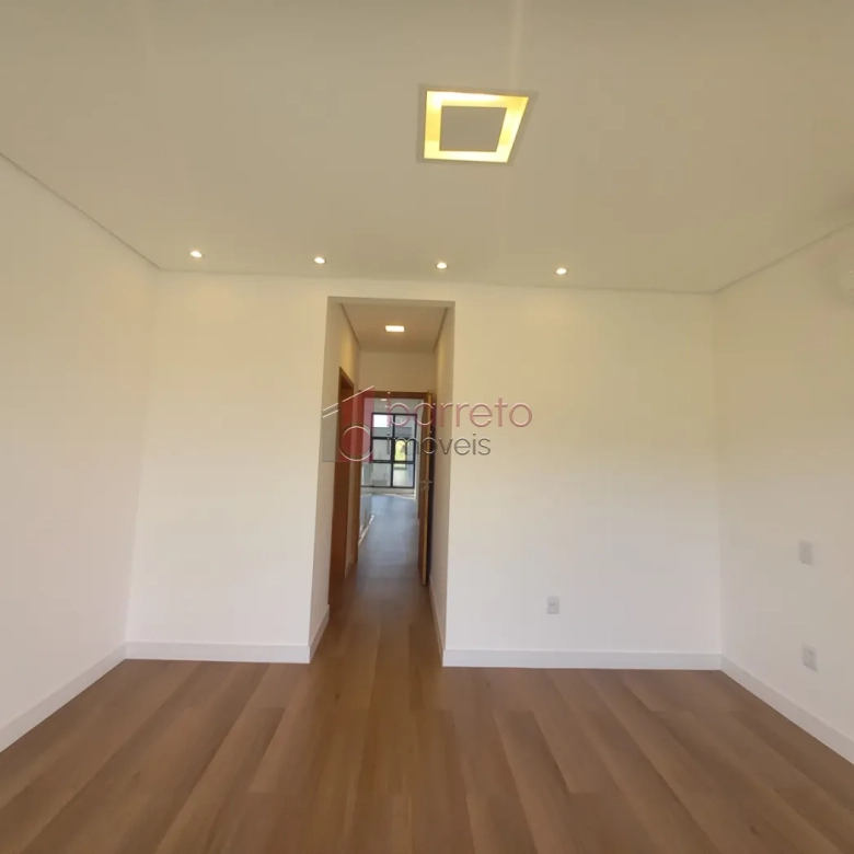 CASA À VENDA NO CONDOMÍNIO RESERVA ERMIDA NO BAIRRO ELOY CHAVES EM JUNDIAÍ/SP