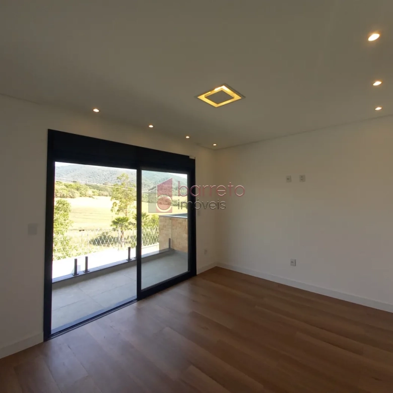 CASA À VENDA NO CONDOMÍNIO RESERVA ERMIDA NO BAIRRO ELOY CHAVES EM JUNDIAÍ/SP
