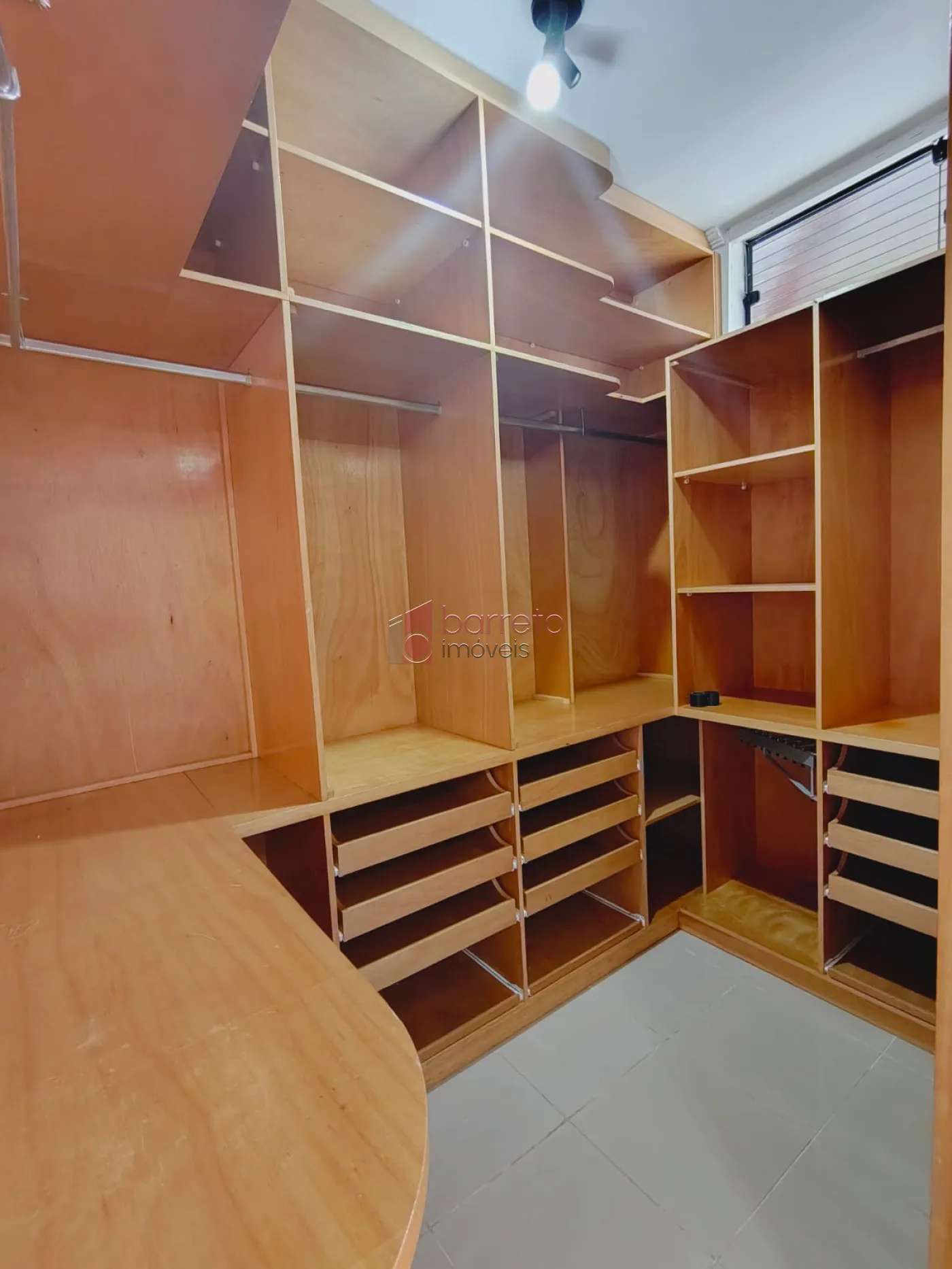 CASA À VENDA NO CONDOMÍNIO JARDIM EUROPA NA REGIÃO DA MALOTA – SAMAMBAIA – JUNDIAÍ/SP