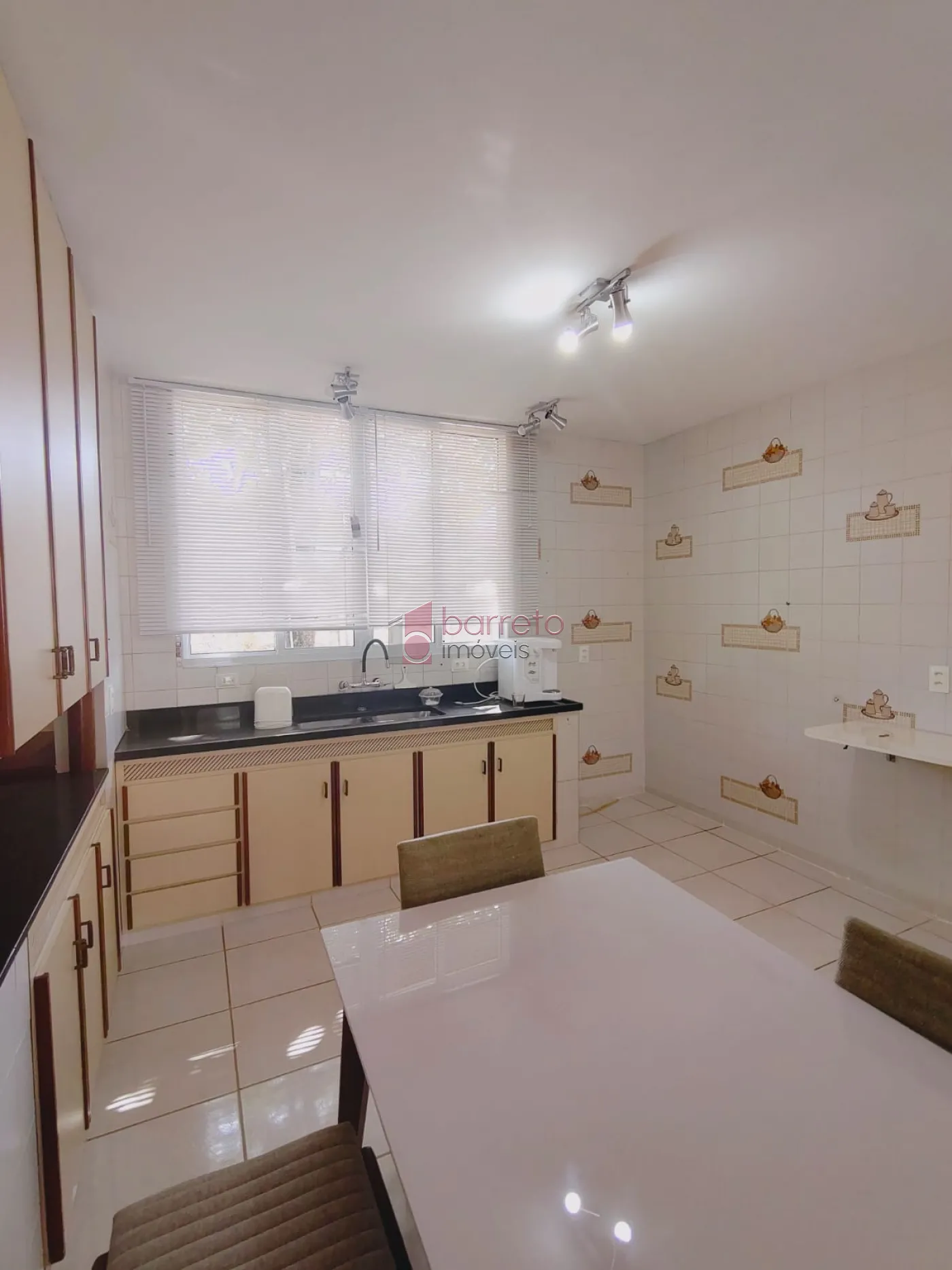 CASA À VENDA NO CONDOMÍNIO JARDIM EUROPA NA REGIÃO DA MALOTA – SAMAMBAIA – JUNDIAÍ/SP