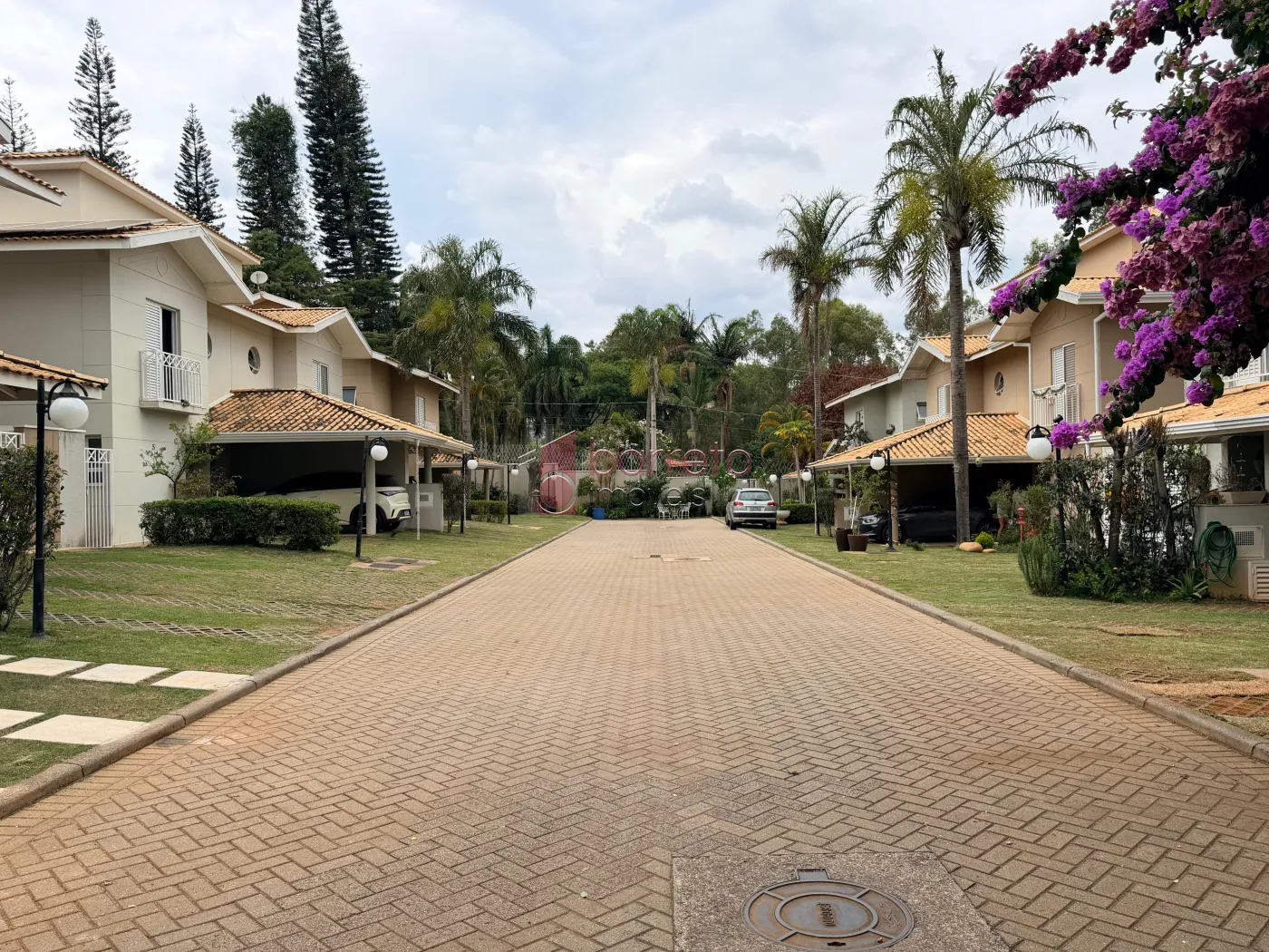 CASA À VENDA NO CONDOMÍNIO CHÁCARA DAS PALMEIRAS IMPERIAIS NO BAIRRO MEDEIROS EM JUNDIAÍ/SP
