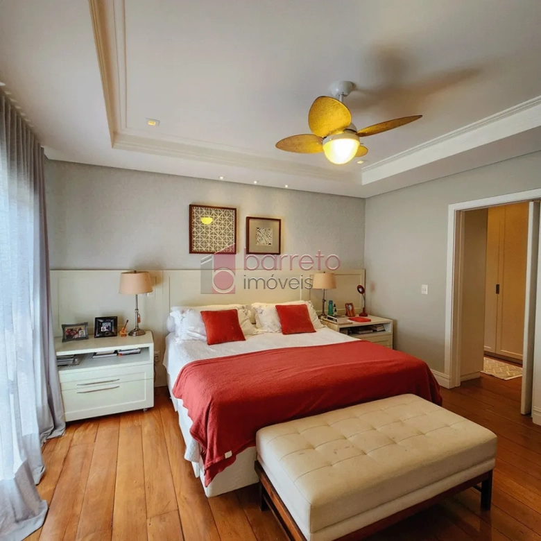 CASA À VENDA NO CONDOMÍNIO RESERVA DA SERRA EM JUNDIAÍ/SP