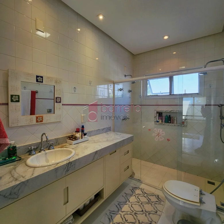 CASA À VENDA NO CONDOMÍNIO RESERVA DA SERRA EM JUNDIAÍ/SP