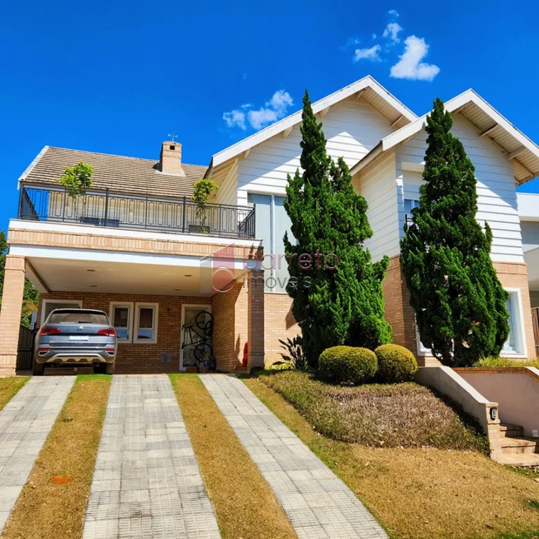CASA À VENDA NO CONDOMÍNIO RESERVA DA SERRA EM JUNDIAÍ/SP