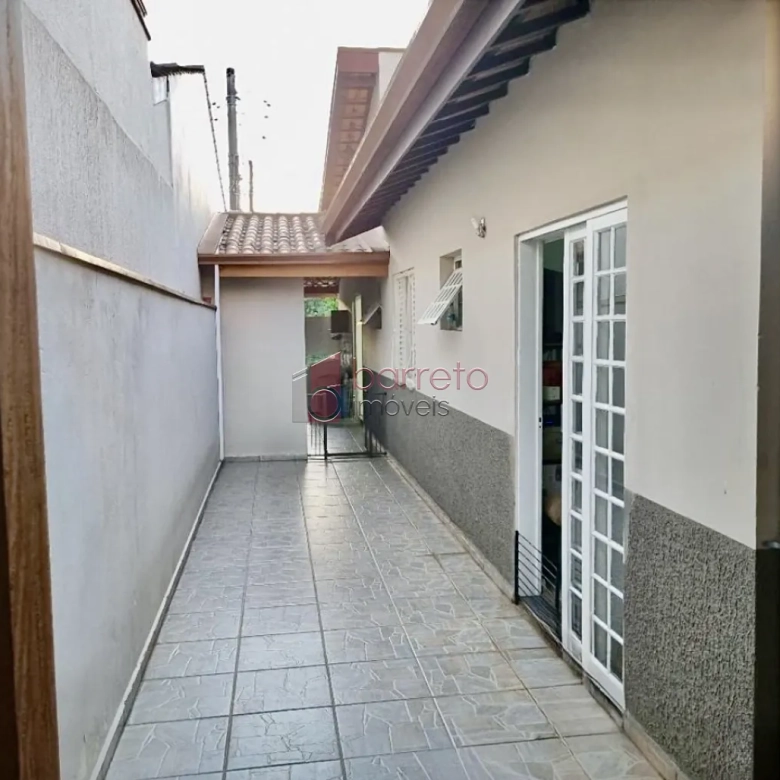 CASA À VENDA NO CONDOMÍNIO VIVENDA CENTENÁRIO NO BAIRRO PARQUE CENTENÁRIO EM JUNDIAÍ/SP