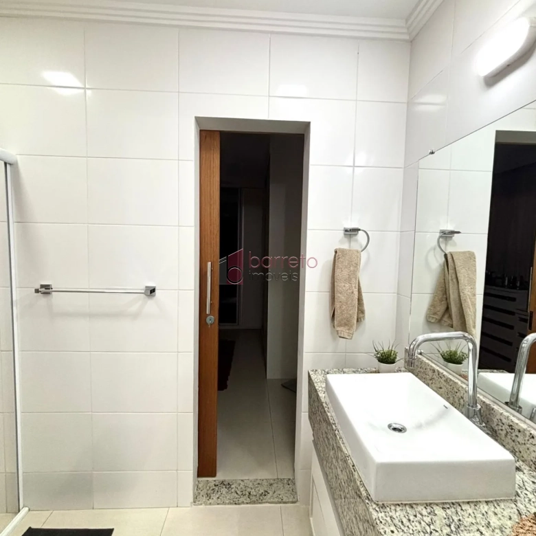 SOBRADO COM 3 SUÍTES À VENDA NO CONDOMÍNIO VIVENDA CENTENÁRIO – JUNDIAÍ/SP