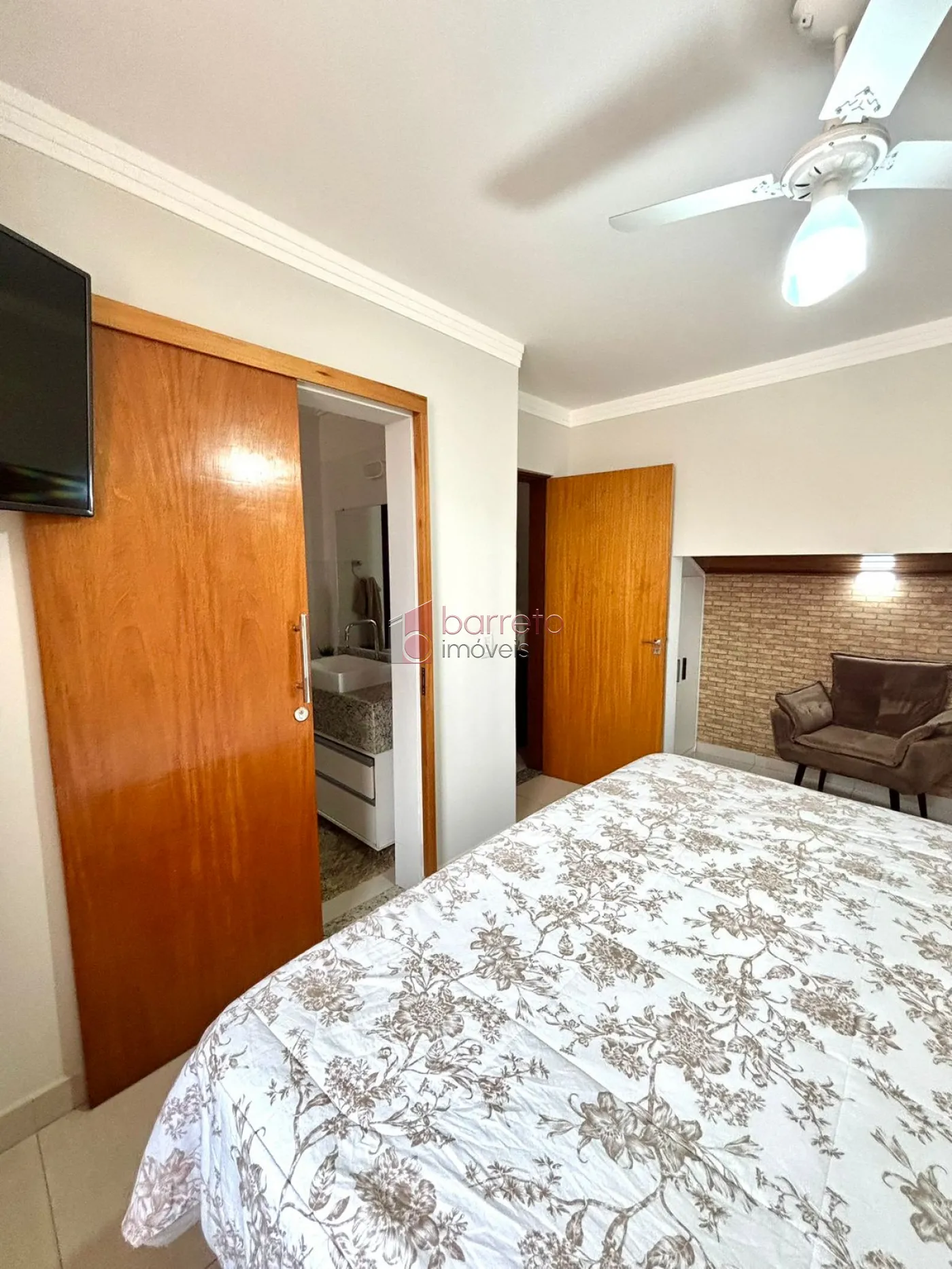 SOBRADO COM 3 SUÍTES À VENDA NO CONDOMÍNIO VIVENDA CENTENÁRIO – JUNDIAÍ/SP
