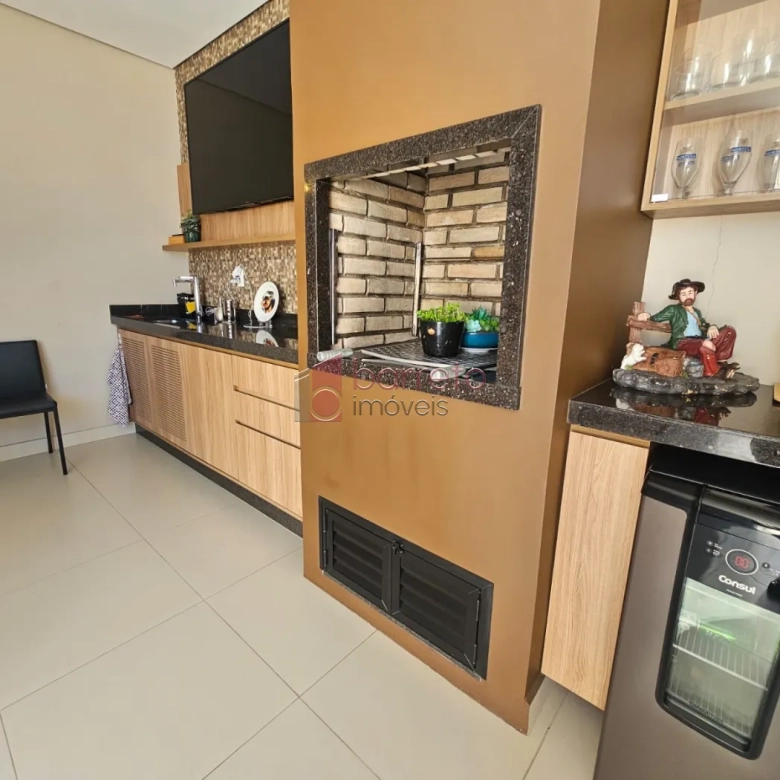 CASA À VENDA NO CONDOMÍNIO QUINTA DAS ATÍRIAS EM JUNDIAÍ/SP