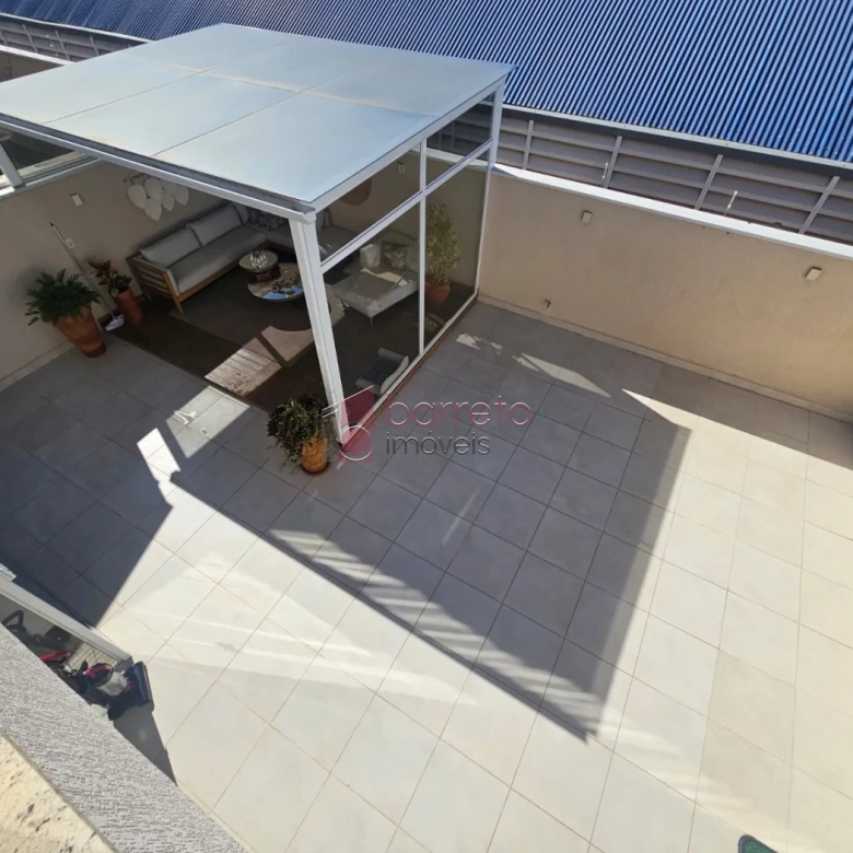 CASA À VENDA NO CONDOMÍNIO QUINTA DAS ATÍRIAS EM JUNDIAÍ/SP