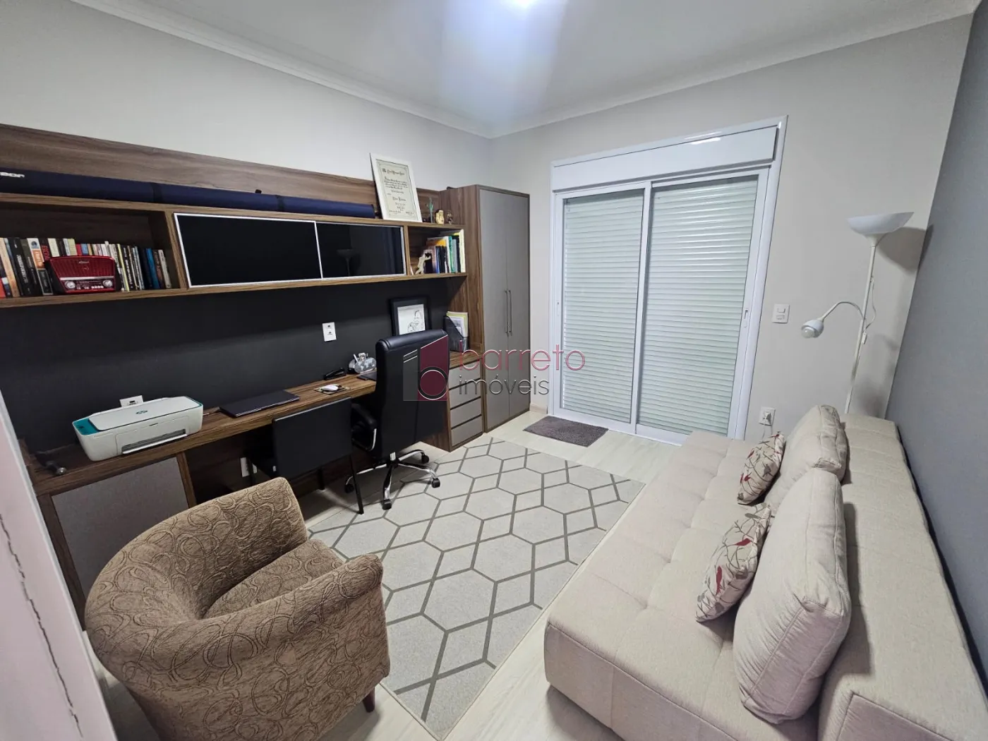 CASA À VENDA NO CONDOMÍNIO QUINTA DAS ATÍRIAS EM JUNDIAÍ/SP