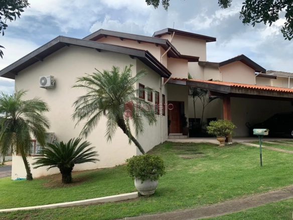 CASA À VENDA NO CONDOMÍNIO PORTAL DO PARAÍSO I EM JUNDIAÍ/SP