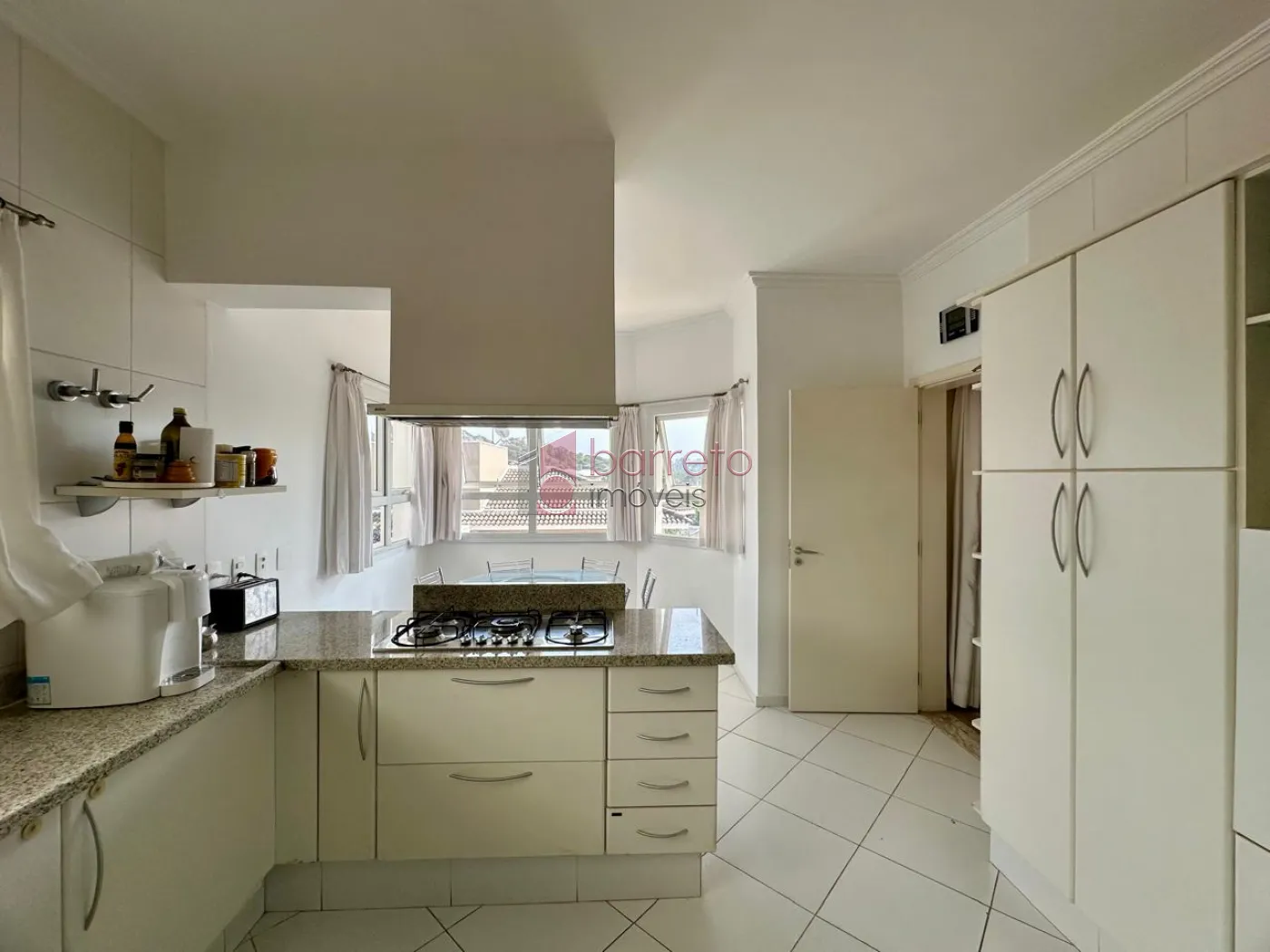 CASA COM 4 SUÍTES À VENDA NO CONDOMÍNIO PORTAL DO PARAÍSO II – JUNDIAÍ/SP