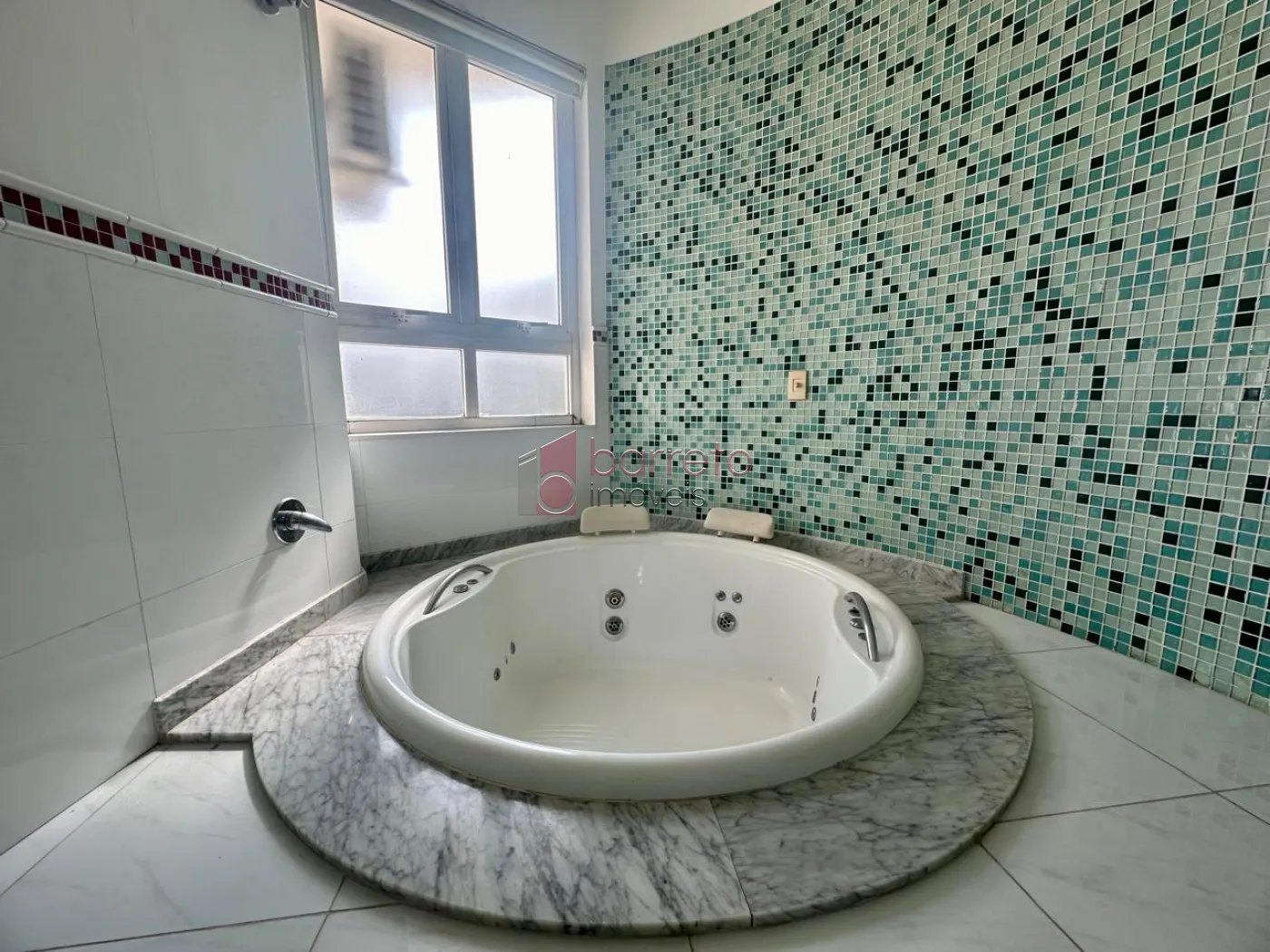 CASA COM 4 SUÍTES À VENDA NO CONDOMÍNIO PORTAL DO PARAÍSO II – JUNDIAÍ/SP