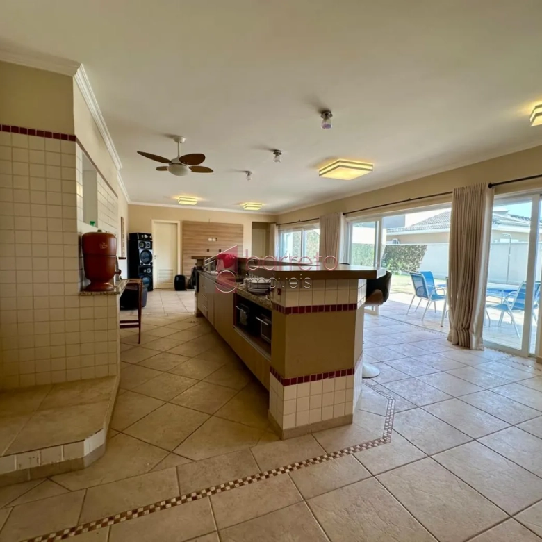 CASA COM 4 SUÍTES À VENDA NO CONDOMÍNIO PORTAL DO PARAÍSO II – JUNDIAÍ/SP