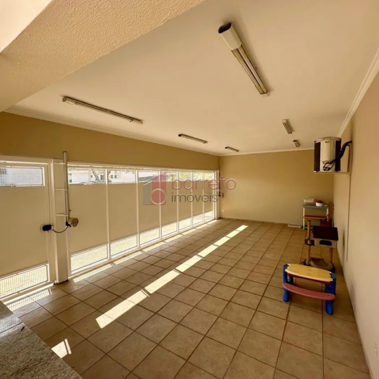 CASA COM 4 SUÍTES À VENDA NO CONDOMÍNIO PORTAL DO PARAÍSO II – JUNDIAÍ/SP