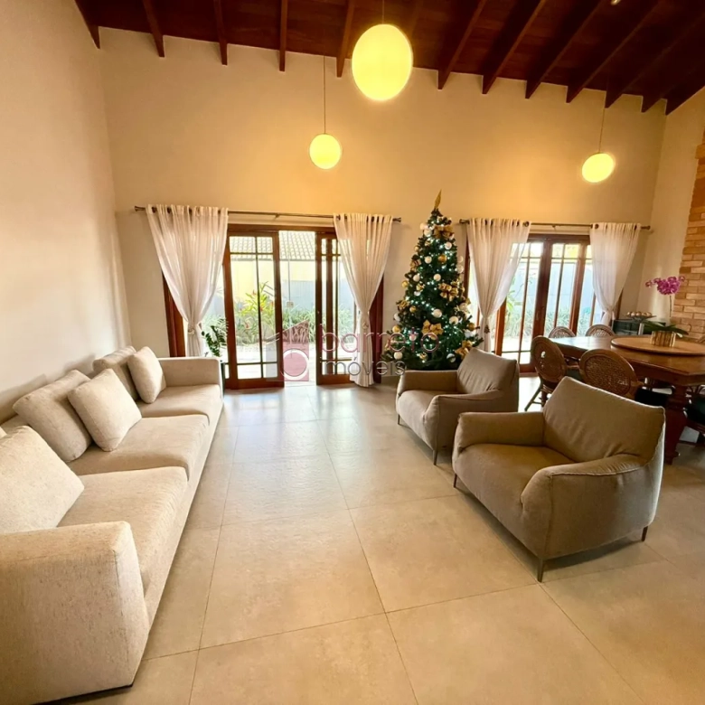 CASA À VENDA NO CONDOMÍNIO PORTAL DO PARAÍSO II – JUNDIAÍ/SP