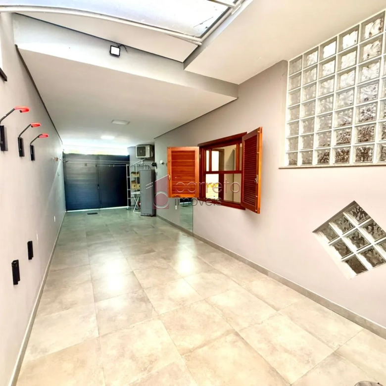 CASA À VENDA NO CONDOMÍNIO PORTAL DO PARAÍSO II – JUNDIAÍ/SP