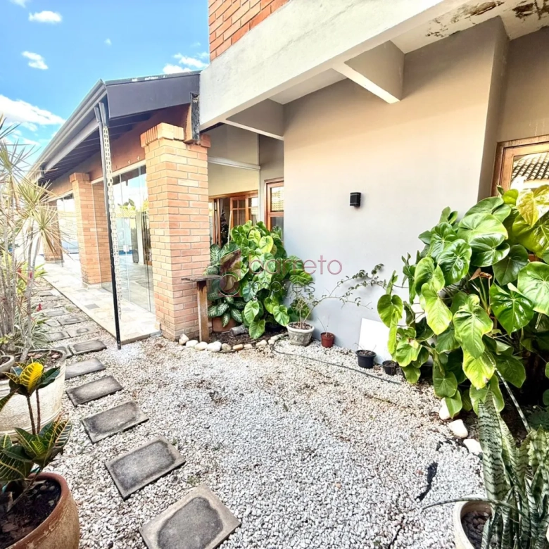 CASA À VENDA NO CONDOMÍNIO PORTAL DO PARAÍSO II – JUNDIAÍ/SP