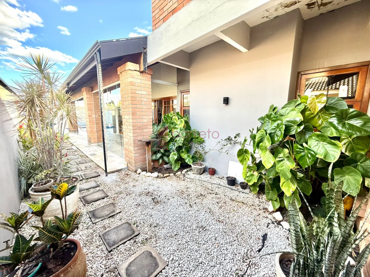 CASA À VENDA NO CONDOMÍNIO PORTAL DO PARAÍSO II – JUNDIAÍ/SP