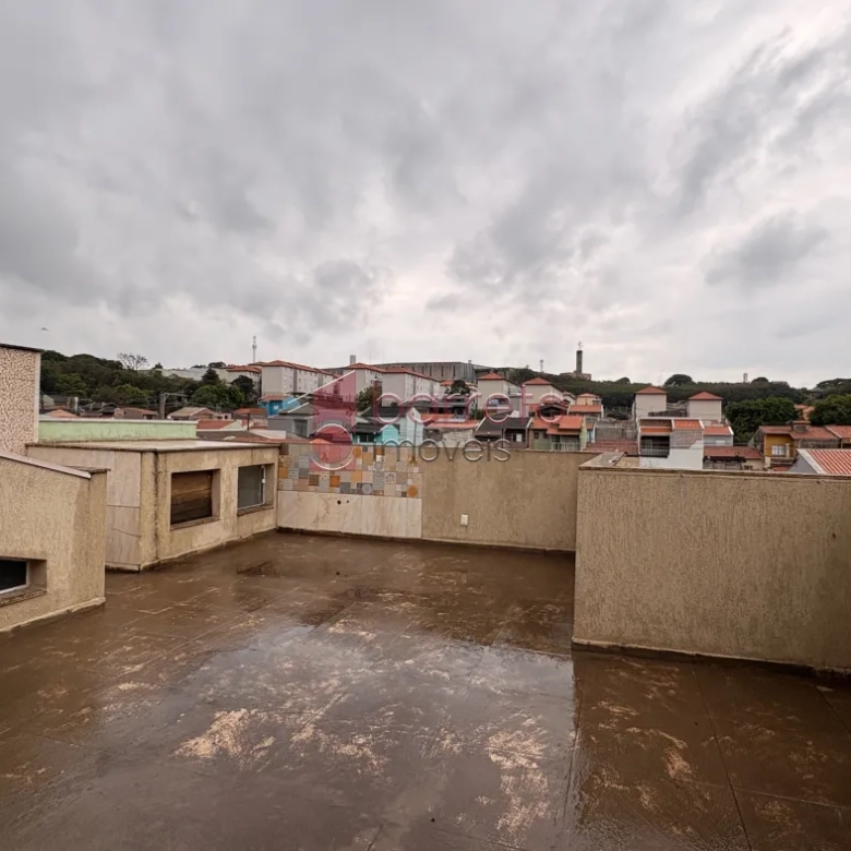 SOBRADO TRIPLEX PARA VENDA E LOCAÇÃO NO CONDOMÍNIO DOS METALÚRGICOS – JUNDIAÍ/SP