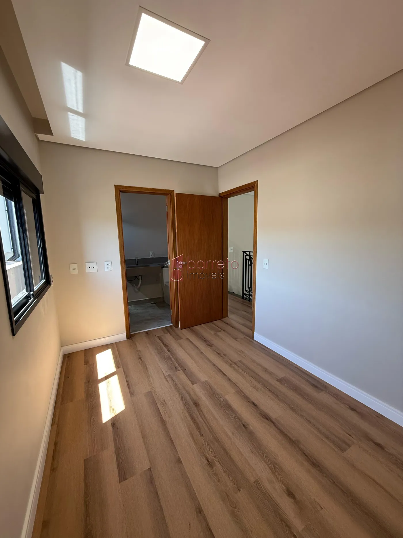 CASA À VENDA NO CONDOMÍNIO RESERVA DA MATA EM JUNDIAÍ/SP