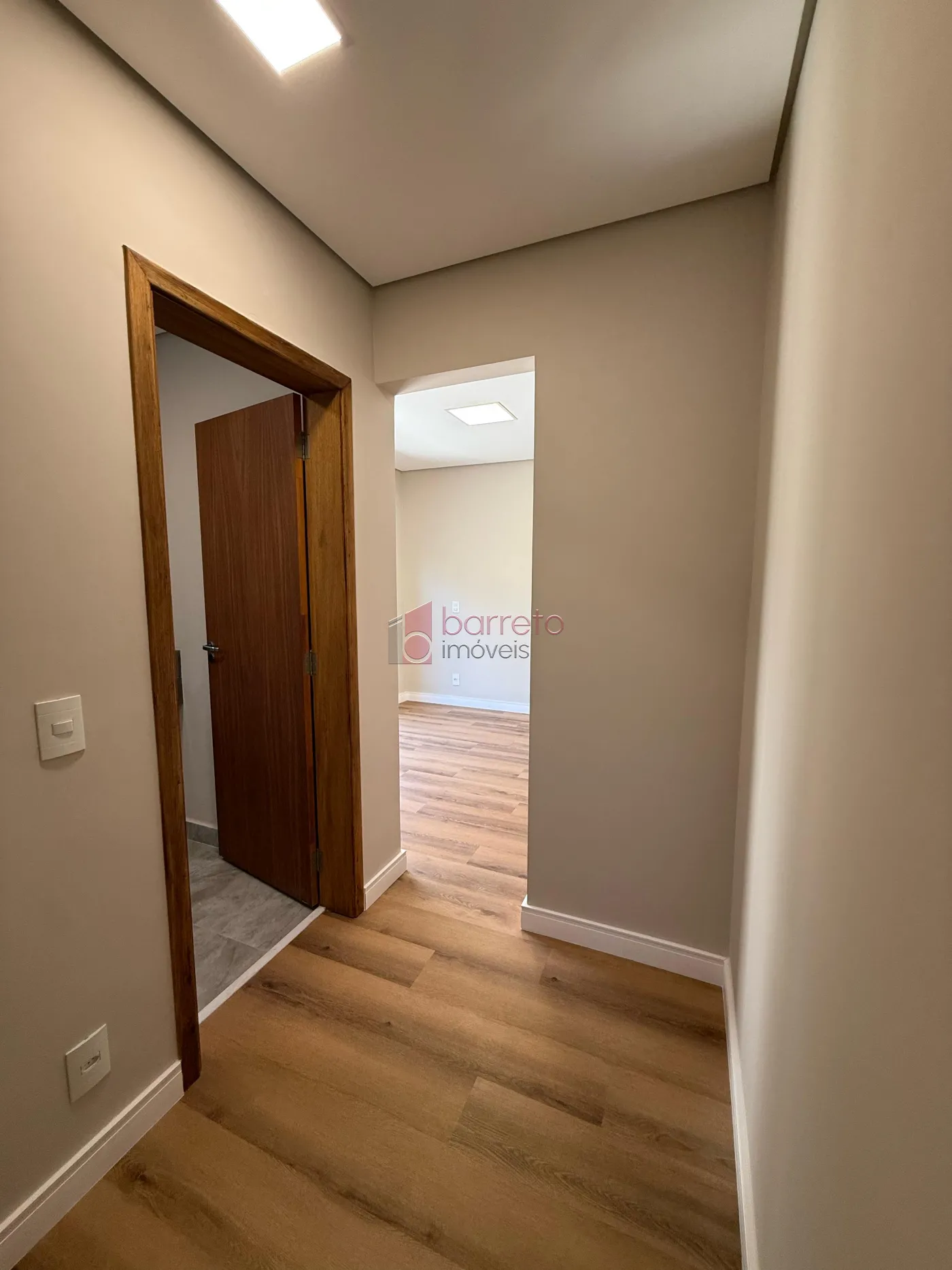 CASA À VENDA NO CONDOMÍNIO RESERVA DA MATA EM JUNDIAÍ/SP